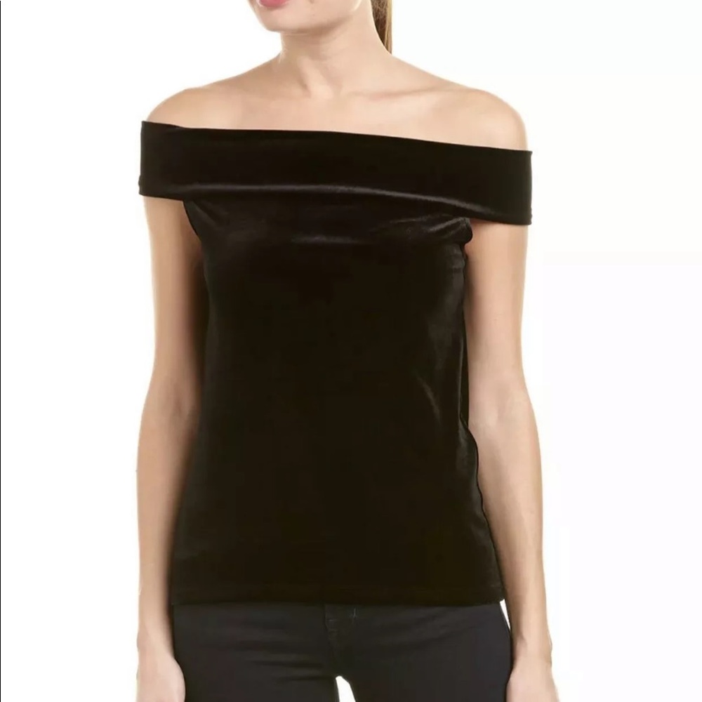 French Connection Off Shoulder Aurore Velvet Top Black Size Small NWT